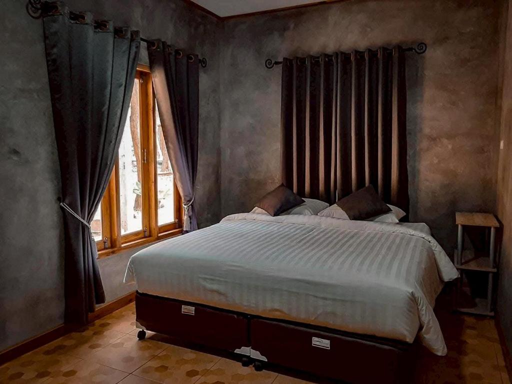 Phawaeng Resort พะแวงรีสอร์ท - เรือนเสน่หา